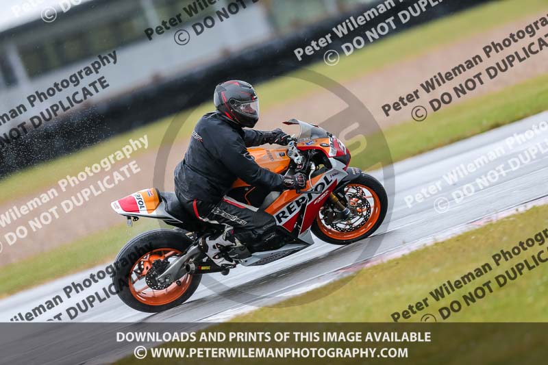 PJM Photography;donington no limits trackday;donington park photographs;donington trackday photographs;no limits trackdays;peter wileman photography;trackday digital images;trackday photos